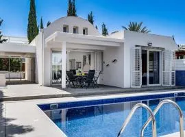 Villa Zina by Ezoria Villas