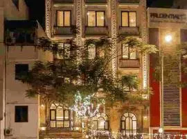 Delina Castle Coffee & Hotel