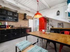 Premium Apartment Seven with Pool in Porec