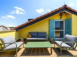 Premium Apartment Seven with Pool in Porec