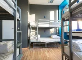 Sleepymoon hostel