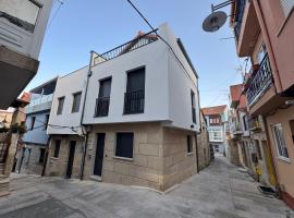Casa Faixa by RENTING HOME GALICIA, hotell sihtkohas Cangas de Morrazo
