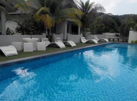 Fuuka Villa, hotel a Pantai Cenang