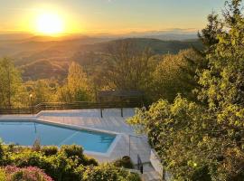 Agriturismo Tra Le Colline, hotel v destinaci Assisi