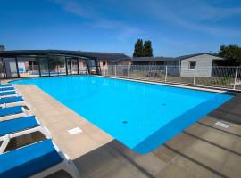 Village Vacances Les Sables d'Or, chalé em Gouville-sur-Mer