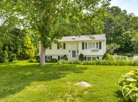 Vibrant Westerly Home with Private Pool and Yard!, hotel poblíž Westerly State Airport - WST, 