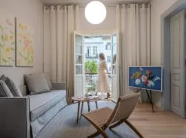 Amalie Suites