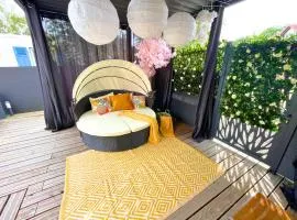 La Chambre des Secrets by Leslodgespa - Escapade romantique proche de Bâle avec terrasse privée