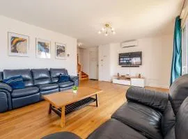 Maison Moderne et confortable pour 7 personnes
