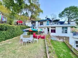Golden Zenith Villa