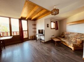 Duplex 8 pers, skis aux pieds à Vallandry, proche centre, balcon - FR-1-757-128, hotel in Landry