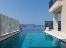 Villa Sole Komarna by Villas Guide