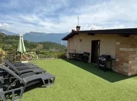 Villetta Ulivi CA7 sun terrace by Gardadomusmea