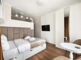 Okęcie Studios Nowy Służewiec 21 by SuperApart