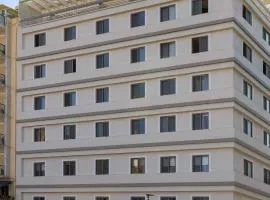 Port Tower Piraeus, member of Gallery Hotels