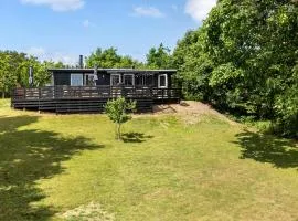 Beautiful Home In Ebeltoft With Sauna