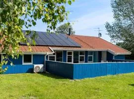 Gorgeous Home In Nordborg With Sauna