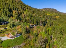 Amazing Home In &Aring;l - With Wifi, hotel de lujo en &Aring;l