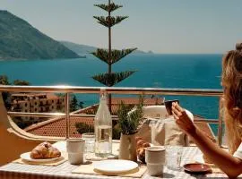 Panoramic Sea View Apartment in Gioiosa Marea, Olive by Ideal Sicily