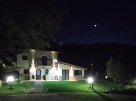 Cascinetto, hotel v destinaci Longano