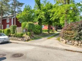 Cosy-Living Bed and Kicthen - close to beach and fjord