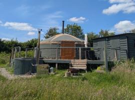 Go Eco Glamping, hotel v destinaci Lampeter