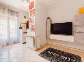 Locri Beautiful Modern Three-Room Apartment