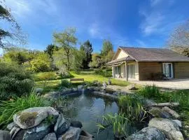 Sleeps14-PetsOK-PeacefulCountryside-YogaStudio