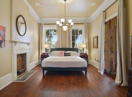 Louis Park Hotel, acomoda&ccedil;&atilde;o em Nova Orleans