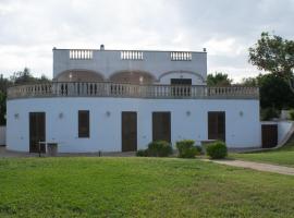 Villa La FranzELITa Country Apartments Castro, hotel v destinaci Marittima