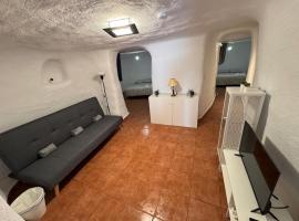 Vizdom Cave Freila, hotel en Freila