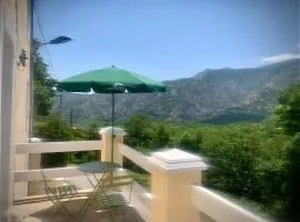 La Reguergue, vue sur l'Espinouse