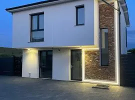 Emerald Home