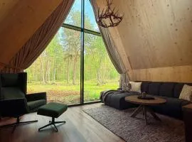 Holmen Husky Lodge