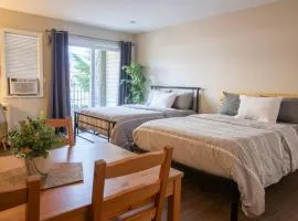 RiversTail Retreat Pet-Friendly and Steps to The Lake