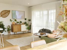 Arama Retreat - Private Hot Spa 2 Minutes from Town, ξενοδοχείο σε Taupo