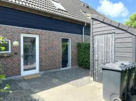 Spacious Apartment for 4