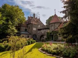 Schloss Hantberg Apartments