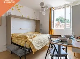 Golden Studio - View & Provençal Charm