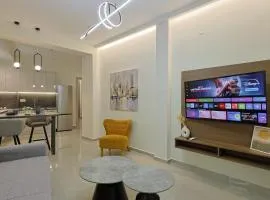OMEGA - Deluxe Central Apartment by Optimum Link