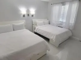 Palm Breeze Hotel