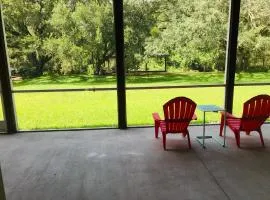 Amazing Waterfront Apt near Disney and Lake Tohoa