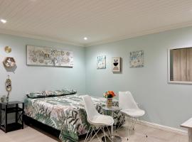 Bachelor Flat A, hotel di Goodwood