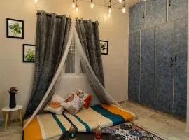 Hidden Gem - Peaceful, Fully Furnished 1BHK with Café Lights & Canopy, AC & Fast Wifi