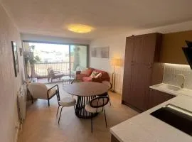 Beautiful apartment with sea view