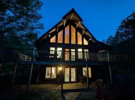Log Cabin Hot tub near Tremblant