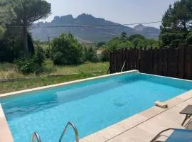 Villa, proche plages, 4 chambres avec piscine privée.