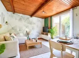 Charmante maison indépendante avec terrasse verdoyante au calme absolu aux portes de Paris