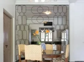 Heritage and Inspired Elegant Villa, Pool For 6 Guests