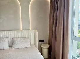 Центр міста, дві окремі спальні! Неймовірний вид з вікна! Новий будинок!